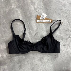 Fits Everybody Lace Unlimed Demi Bra